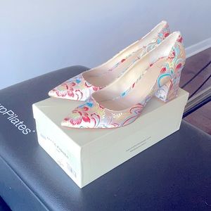 Zola 2 pumps by Marc Fisher 7.5
